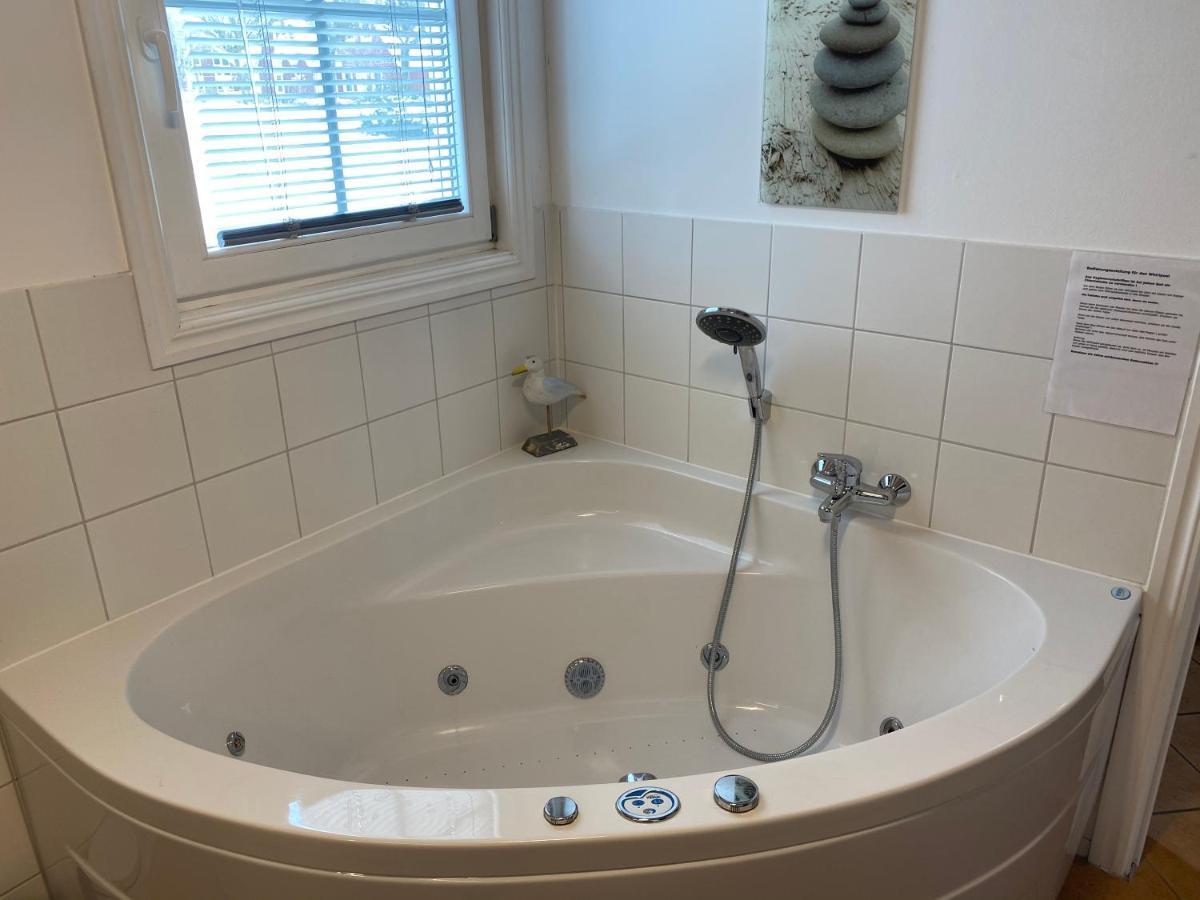 Ferienhaus Mit Wasserterrasse - Mit Sauna Und Kamin - Inklusive Nebenkosten Вендиш Риц Екстериор снимка
